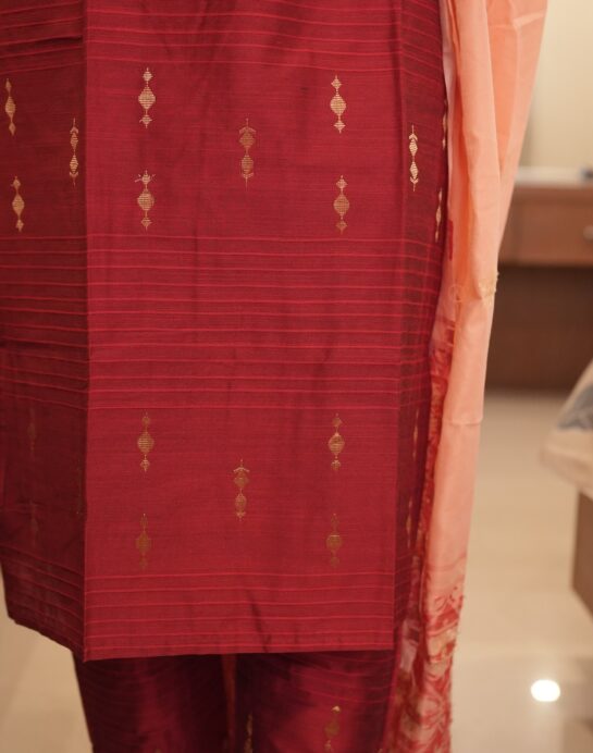 Varnika Set - Image 2