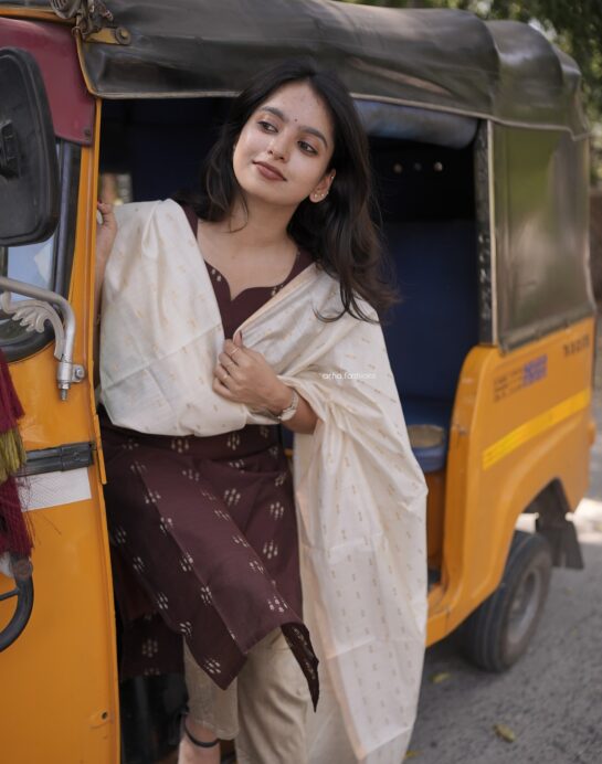 Leela Set - Image 2
