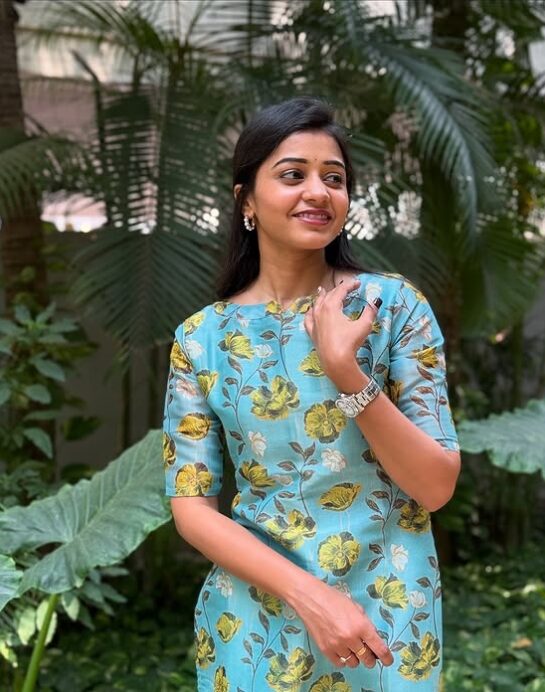 Ocean Floral Kurti - Image 4