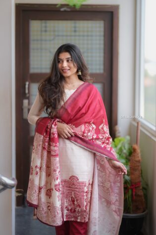 A534 - Vamika suit